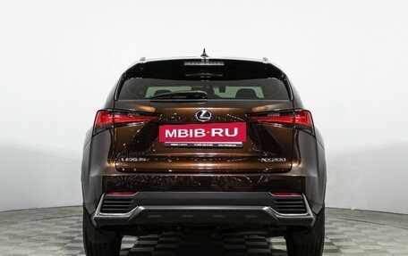 Lexus NX I, 2019 год, 3 950 000 рублей, 6 фотография