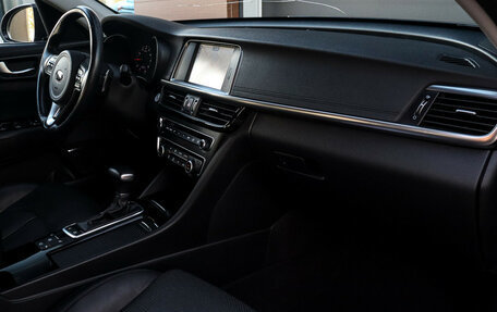 KIA Optima IV, 2017 год, 1 950 000 рублей, 9 фотография