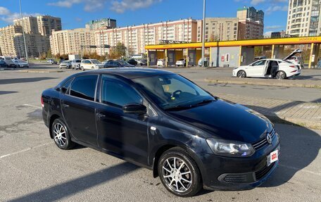 Volkswagen Polo VI (EU Market), 2012 год, 650 000 рублей, 2 фотография