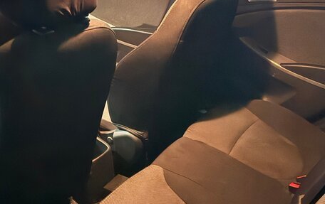 Hyundai Solaris II рестайлинг, 2011 год, 670 000 рублей, 11 фотография