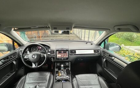 Volkswagen Touareg III, 2010 год, 900 000 рублей, 15 фотография
