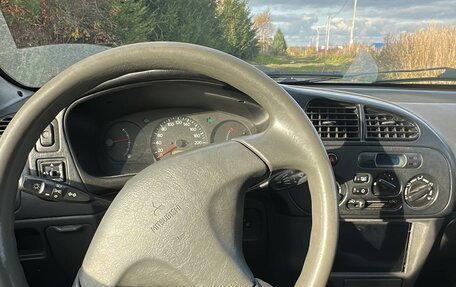 Mitsubishi Lancer VII, 1999 год, 100 000 рублей, 4 фотография