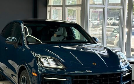 Porsche Cayenne III, 2024 год, 13 890 000 рублей, 3 фотография