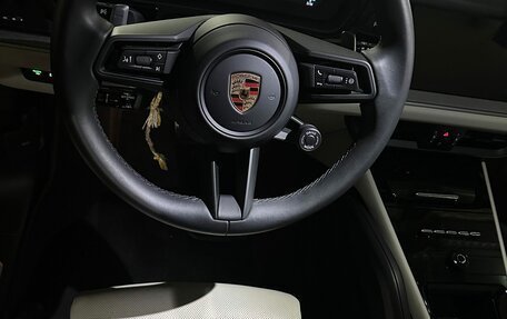 Porsche Cayenne III, 2024 год, 13 890 000 рублей, 17 фотография