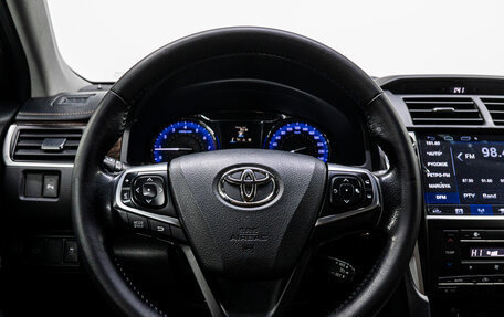 Toyota Camry, 2017 год, 2 460 000 рублей, 20 фотография