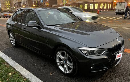 BMW 3 серия, 2018 год, 2 500 000 рублей, 3 фотография