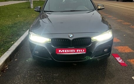 BMW 3 серия, 2018 год, 2 500 000 рублей, 11 фотография