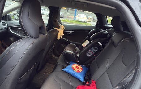 Volvo V40 Cross Country I, 2013 год, 1 320 000 рублей, 10 фотография