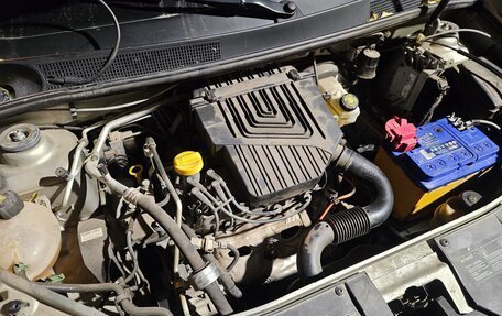 Renault Sandero II рестайлинг, 2015 год, 1 400 000 рублей, 8 фотография