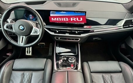 BMW X7, 2023 год, 18 000 000 рублей, 32 фотография