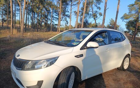 KIA Rio III рестайлинг, 2014 год, 980 000 рублей, 4 фотография