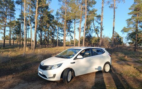 KIA Rio III рестайлинг, 2014 год, 980 000 рублей, 25 фотография