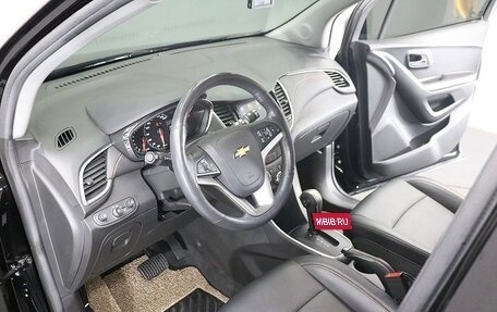 Chevrolet Trax, 2022 год, 1 267 000 рублей, 5 фотография