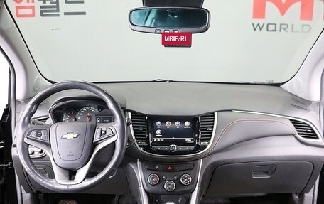 Chevrolet Trax, 2022 год, 1 267 000 рублей, 6 фотография