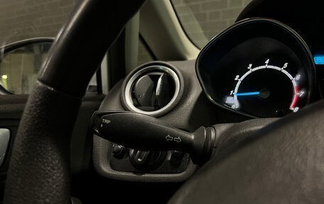 Ford Fiesta, 2016 год, 790 000 рублей, 16 фотография