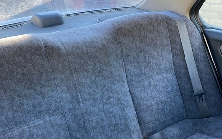 Nissan Bluebird XI, 1998 год, 130 000 рублей, 2 фотография