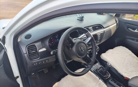 KIA Rio IV, 2017 год, 1 400 000 рублей, 7 фотография