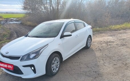 KIA Rio IV, 2017 год, 1 400 000 рублей, 10 фотография