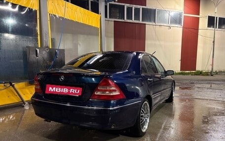 Mercedes-Benz C-Класс, 2002 год, 400 000 рублей, 4 фотография