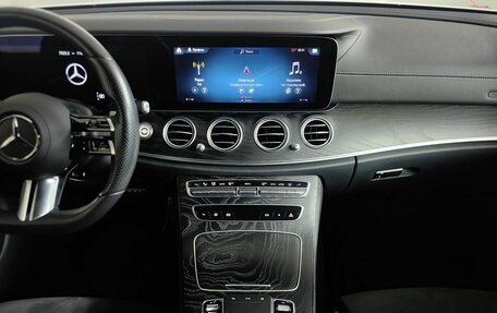 Mercedes-Benz E-Класс, 2021 год, 4 293 000 рублей, 15 фотография