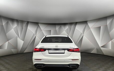 Mercedes-Benz E-Класс, 2021 год, 4 293 000 рублей, 8 фотография