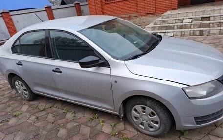 Skoda Rapid I, 2015 год, 550 000 рублей, 3 фотография