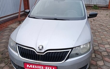 Skoda Rapid I, 2015 год, 550 000 рублей, 2 фотография