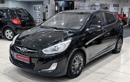 Hyundai Solaris II рестайлинг, 2013 год, 550 000 рублей, 1 фотография
