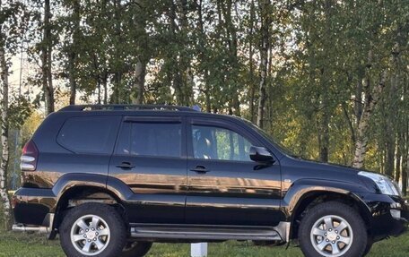 Toyota Land Cruiser Prado 120 рестайлинг, 2007 год, 1 670 000 рублей, 2 фотография