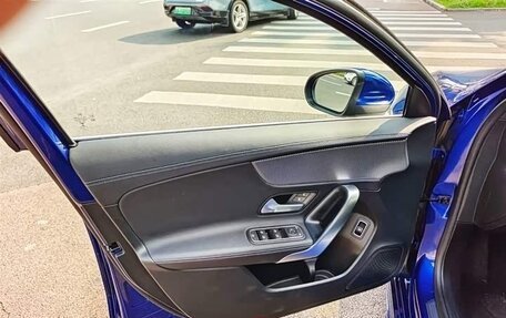 Mercedes-Benz A-Класс, 2022 год, 1 773 532 рублей, 6 фотография