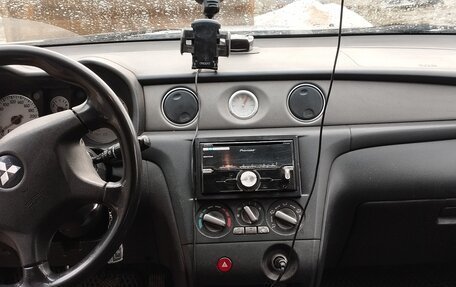 Mitsubishi Outlander III рестайлинг 3, 2005 год, 370 000 рублей, 12 фотография