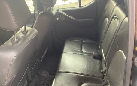 Nissan Navara (Frontier), 2007 год, 670 000 рублей, 10 фотография