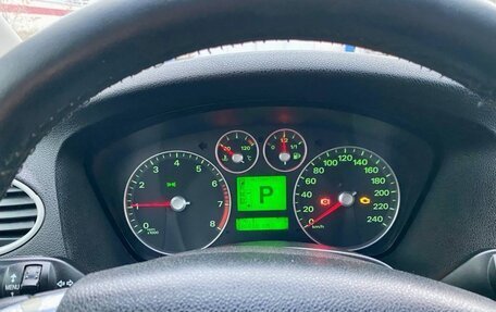 Ford Focus II рестайлинг, 2006 год, 15 фотография