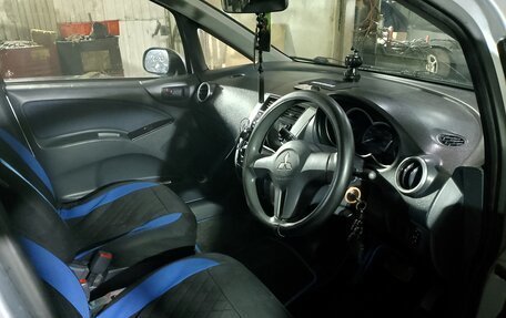 Mitsubishi Colt VI рестайлинг, 2004 год, 345 000 рублей, 4 фотография
