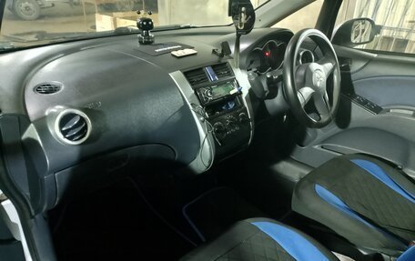 Mitsubishi Colt VI рестайлинг, 2004 год, 345 000 рублей, 3 фотография