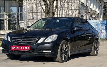 Mercedes-Benz E-Класс, 2012 год, 1 650 000 рублей, 11 фотография