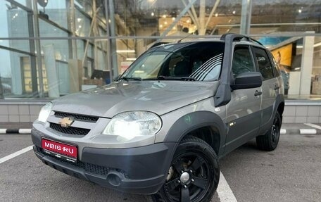 Chevrolet Niva I рестайлинг, 2017 год, 785 000 рублей, 1 фотография