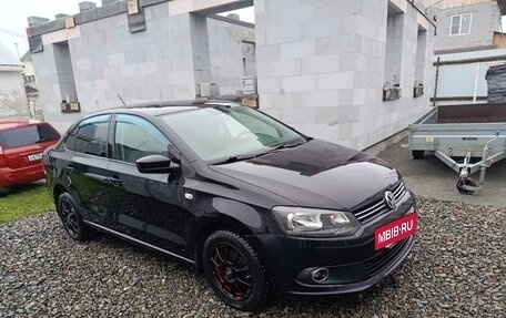 Volkswagen Polo VI (EU Market), 2014 год, 1 300 000 рублей, 2 фотография