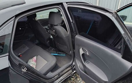 Volkswagen Polo VI (EU Market), 2014 год, 1 300 000 рублей, 21 фотография