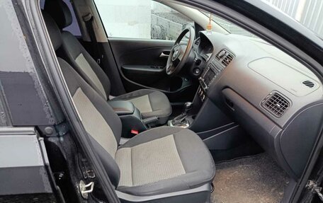 Volkswagen Polo VI (EU Market), 2014 год, 1 300 000 рублей, 20 фотография