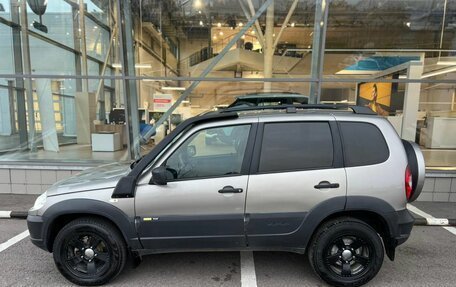 Chevrolet Niva I рестайлинг, 2017 год, 785 000 рублей, 8 фотография