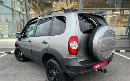 Chevrolet Niva I рестайлинг, 2017 год, 785 000 рублей, 7 фотография