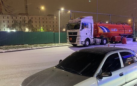 Mitsubishi Carisma I, 2003 год, 260 000 рублей, 16 фотография