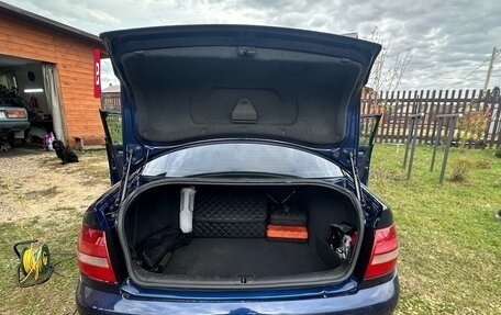 Audi A4, 1999 год, 350 000 рублей, 5 фотография