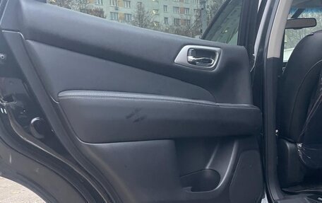 Nissan Pathfinder, 2015 год, 1 650 000 рублей, 8 фотография