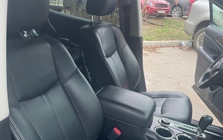 Nissan Pathfinder, 2015 год, 1 650 000 рублей, 15 фотография