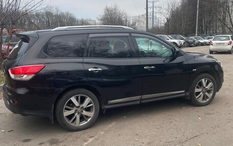 Nissan Pathfinder, 2015 год, 1 650 000 рублей, 20 фотография