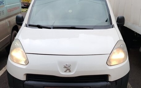 Peugeot Partner II рестайлинг 2, 2012 год, 720 000 рублей, 1 фотография