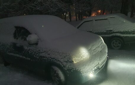 Mitsubishi Dion I рестайлинг, 2000 год, 440 000 рублей, 1 фотография