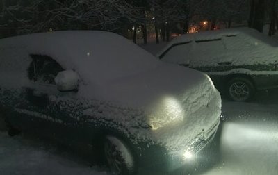 Mitsubishi Dion I рестайлинг, 2000 год, 440 000 рублей, 1 фотография